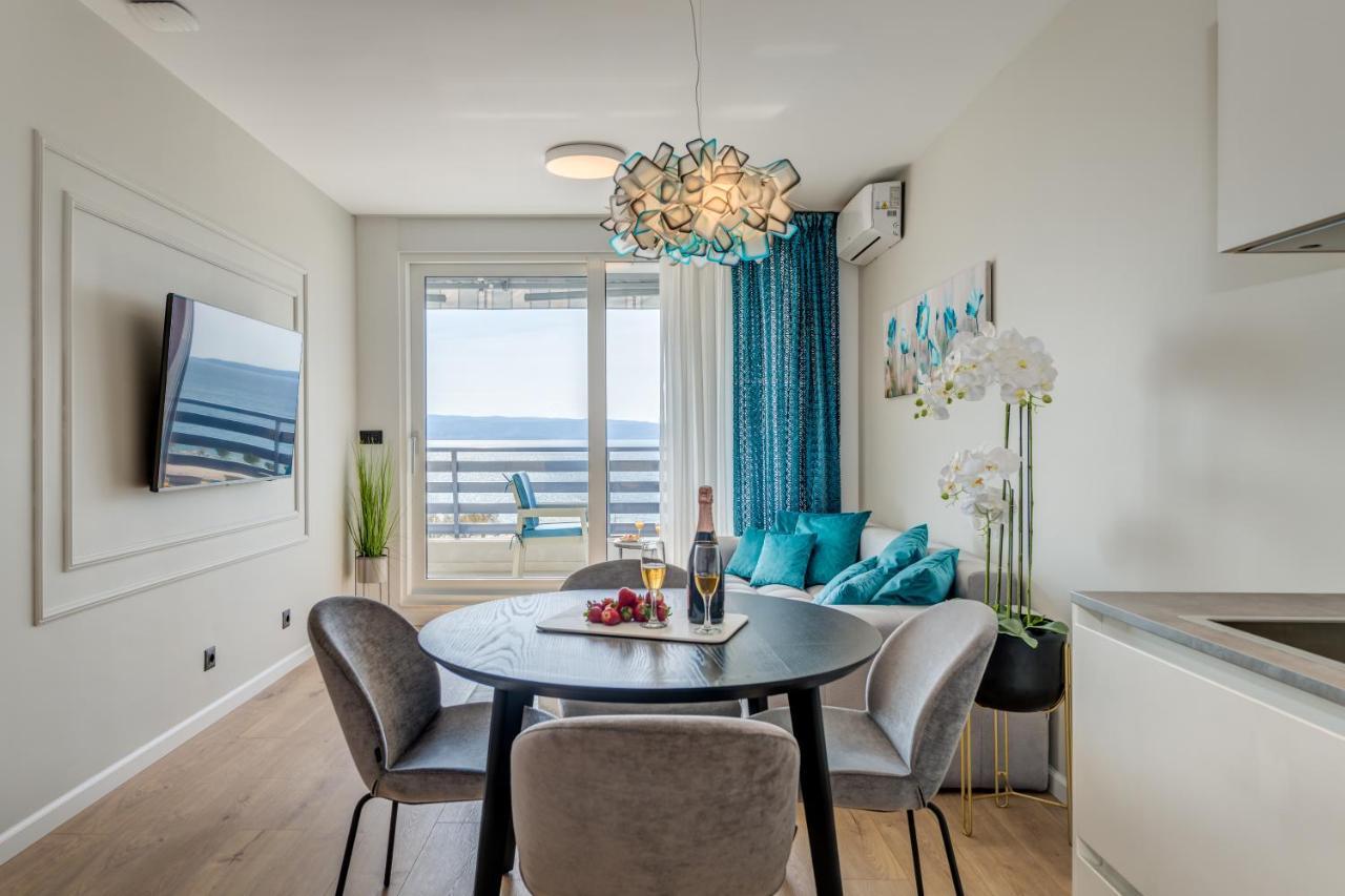Apartment Beachfront Split